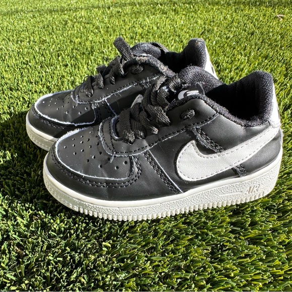 Nike Air Force 1 Toddler Size 7.5 - Picture 5 of 8